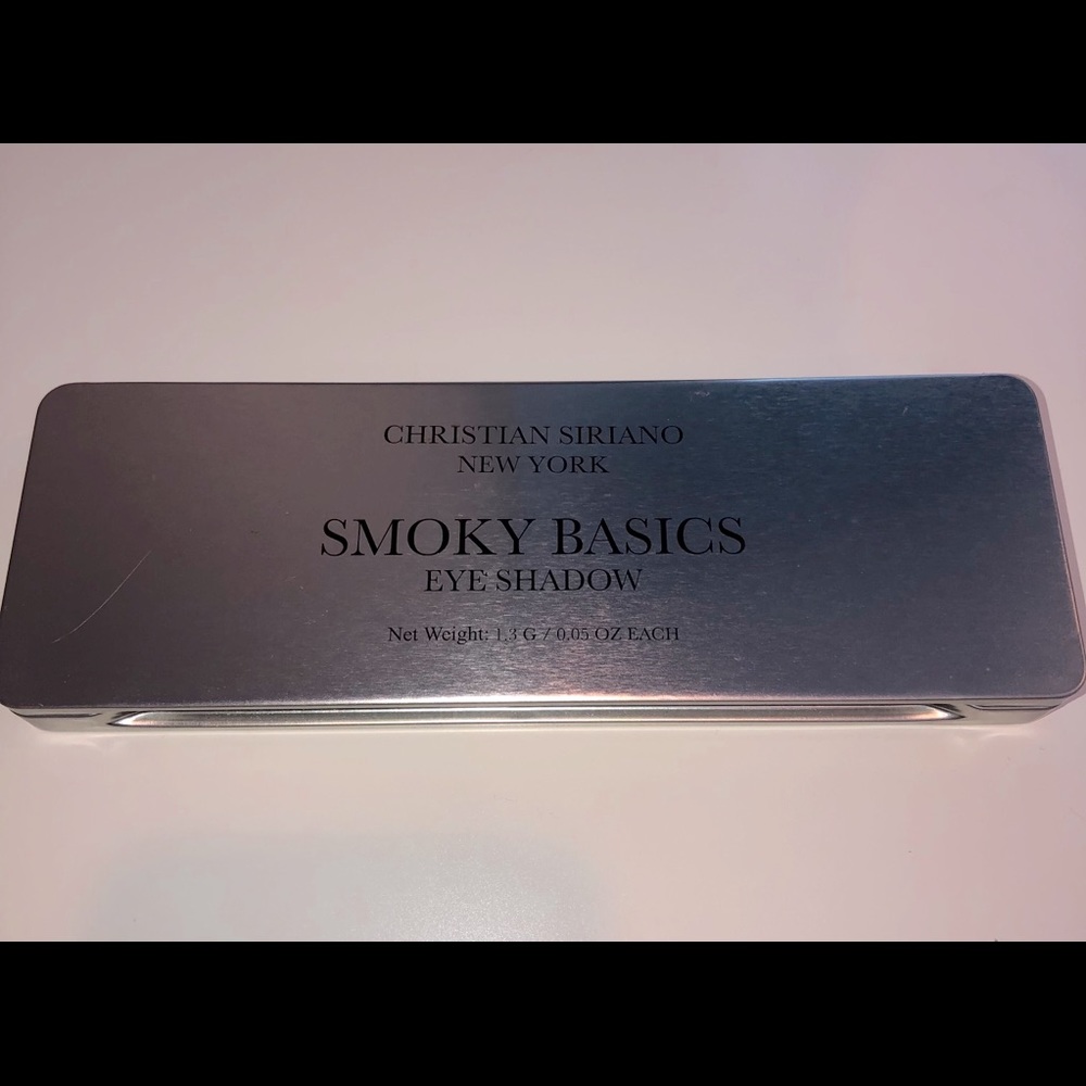 Brand new makeup pallet